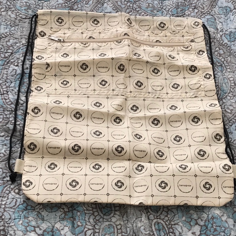 Samsonite Drawstring Bag